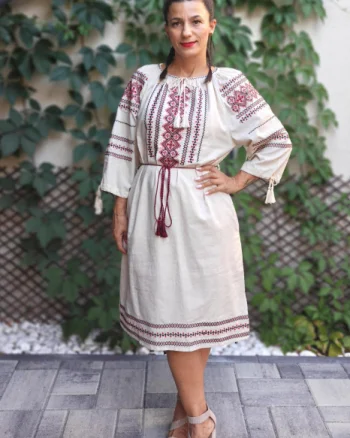 Rochie Traditionala Valentina 5
