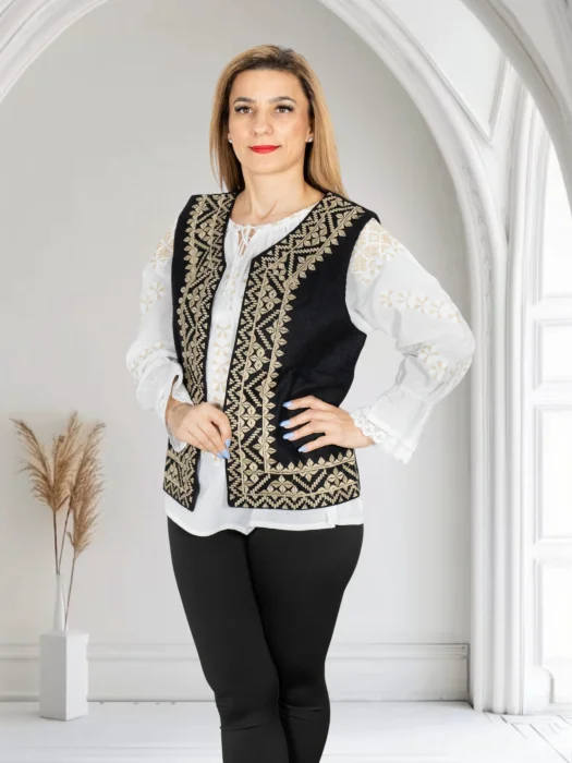 Vesta brodata traditional Ivona 2
