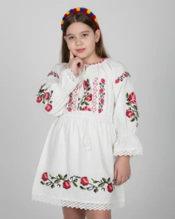 Rochie traditionala fetite Andrea 5