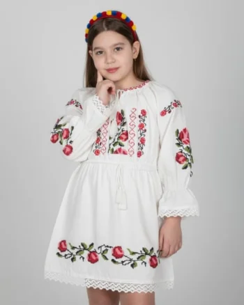 Rochie traditionala fetite Andrea 5
