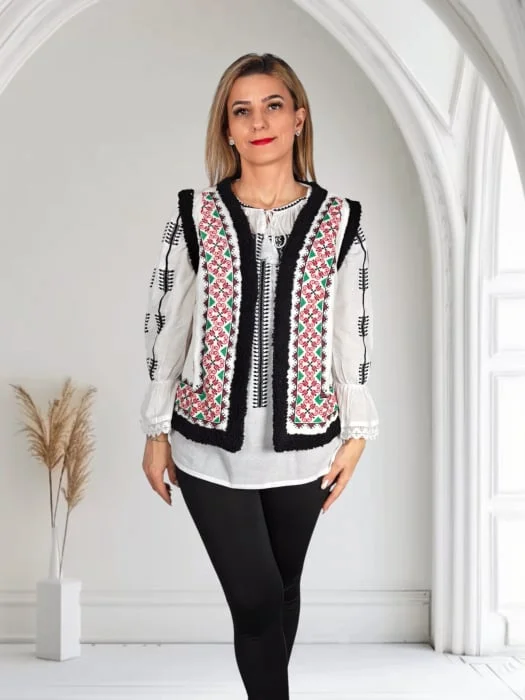 Vesta brodata traditional Dorina 2