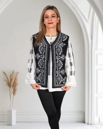 Vesta brodata traditional Nadina