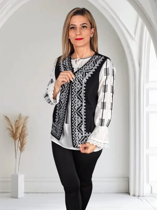 Vesta brodata traditional Nadina 2