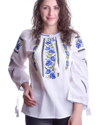 Ie traditionala alba cu motiv floral multicolor Iulia 02