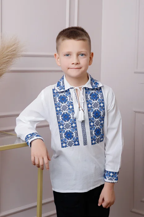 Camasa traditionala de baieti alba cu motiv floral albastru Silviu 03