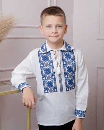 Camasa traditionala de baieti alba cu motiv floral albastru Silviu 03