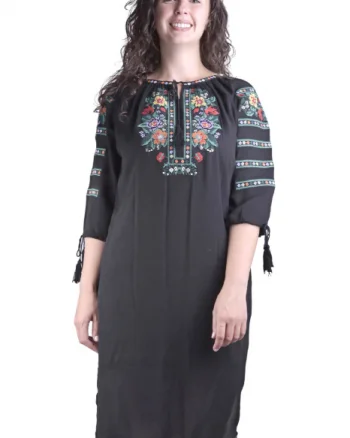 Rochie traditionala midi neagra cu motiv floral multicolor Stela