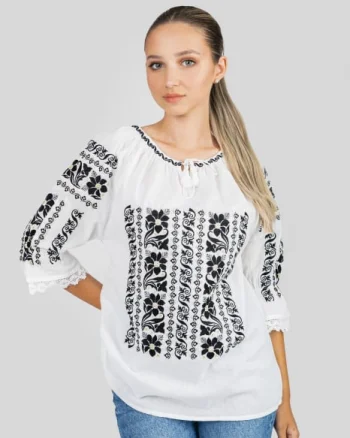 Ie traditionala alba cu motiv floral negru Cerasela