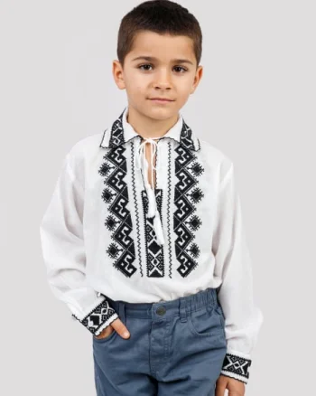 Camasa traditionala de baieti alba cu motiv geometric negru Alexandru 03