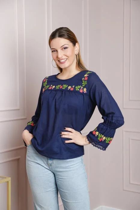 Bluza albastra cu motiv floral multicolor Svetlana 04