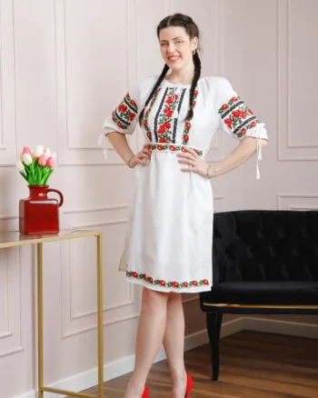 Rochie traditionala alba cu motiv floral rosu Lidia