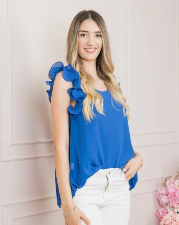 Bluza albastru regal din voal cu volane la umeri