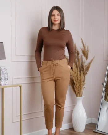 Pantaloni confort casual camel cu snur in talie