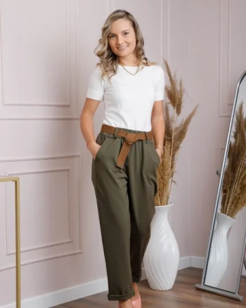 Pantaloni kaki lejeri cu talie elastica si curea ajustabila