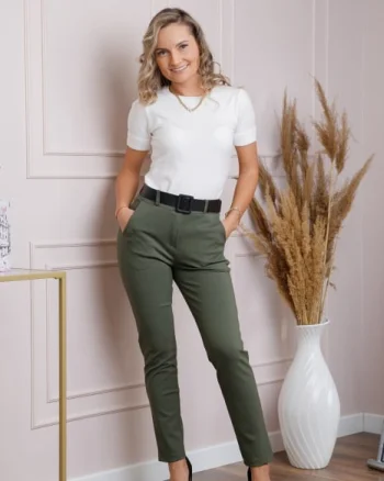 Pantaloni slim kaki cu talie inalta si curea lata