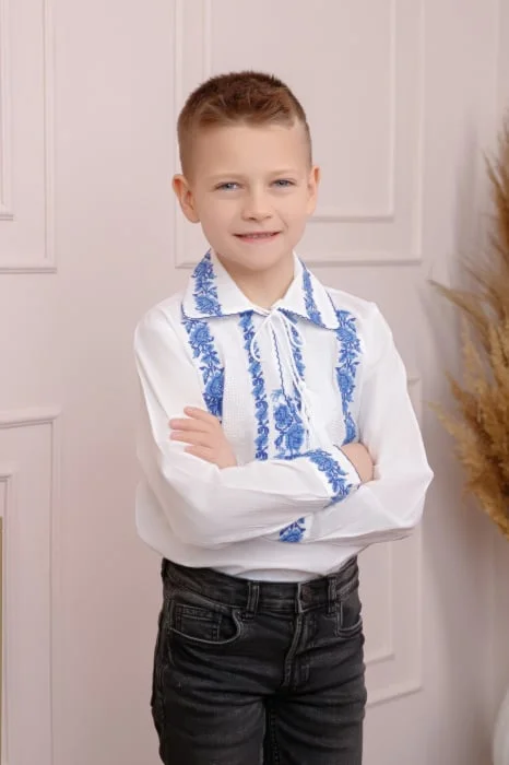 Camasa traditionala de baieti alba cu motiv floral albastru Cristian 02