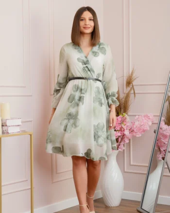 Rochie eleganta Melody din voal cu imprimeu floral verde pastel si bust petrecut