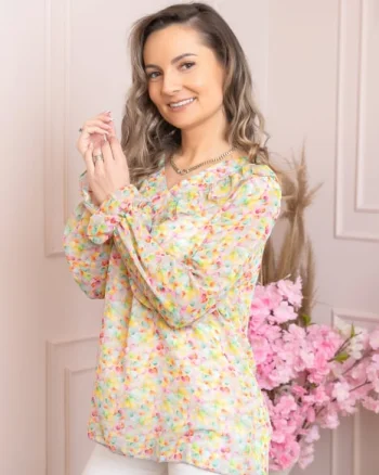 Bluza Vivienne din voal cu volanase si imprimeuri florale roz pastel