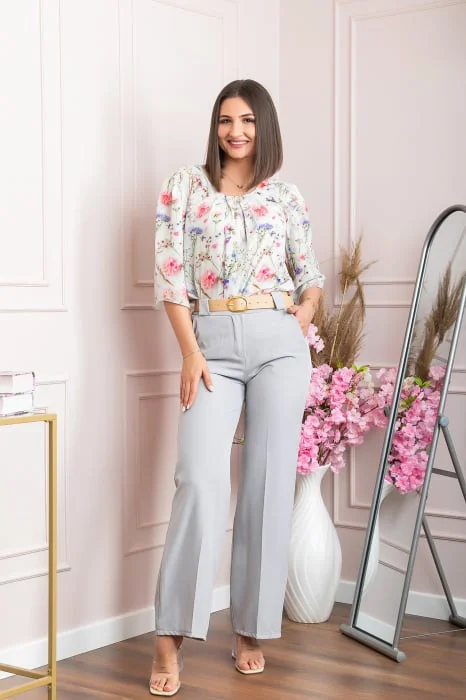 Pantaloni evazati Rafaella cu buzunare functionale - Gri