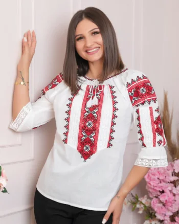 Ie traditionala alba cu motiv geometric rosu Tania