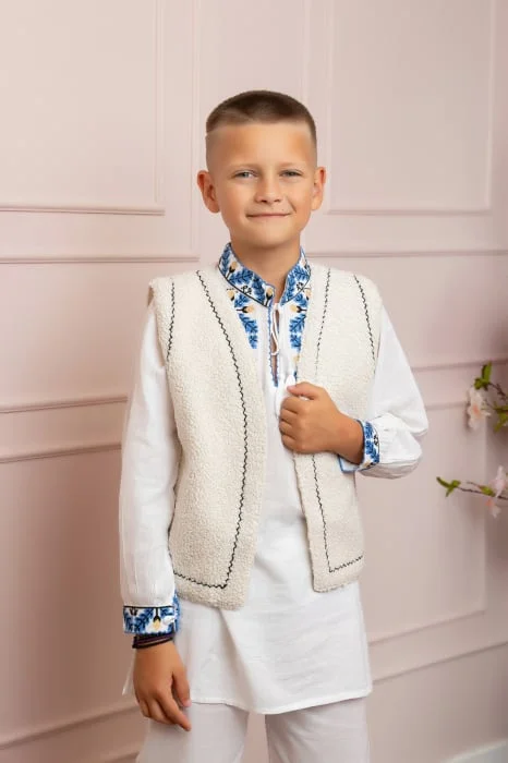 Vesta traditionala de baieti ecru tip blanita Adam