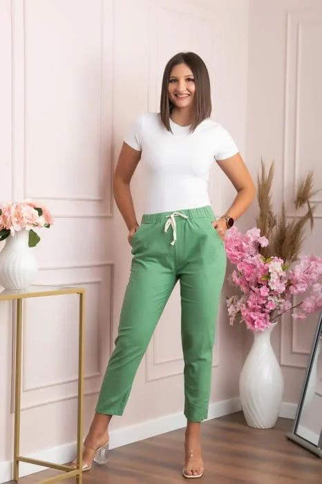 Pantaloni conici Tessa din bumbac cu snur in talie - Verde fistic