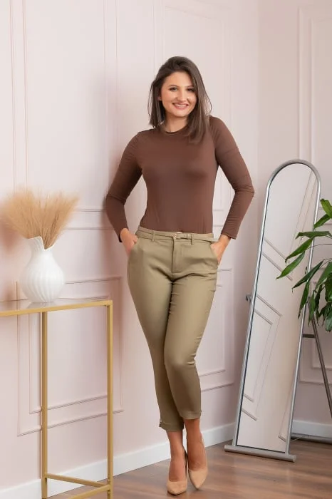 Pantaloni dama kaki conici Blair cu curea si detaliu fundita