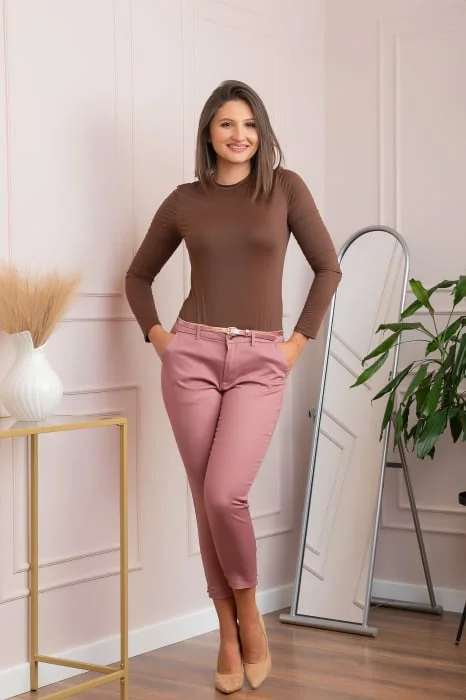 Pantaloni dama roz pudrat conici Blair cu curea si detaliu fundita