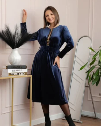 Rochie din catifea Layla cu centura in talie si detaliu boho-floral - Bleumarin