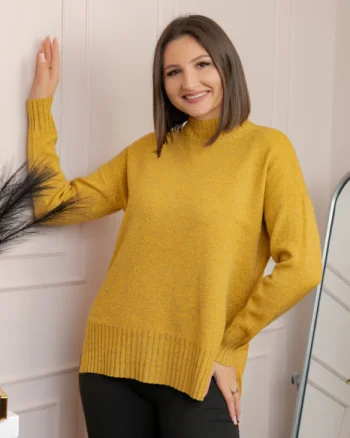 Pulover tricotat lejer cu guler inalt Julia - Galben