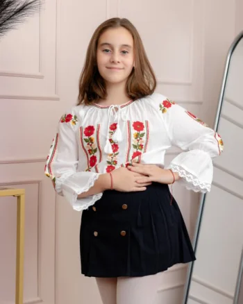 Ie traditionala alba pentru fetite cu motiv floral rosu Eliza