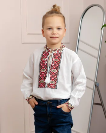 Camasa traditionala de baieti alba cu motiv geometric rosu Tiberiu 02