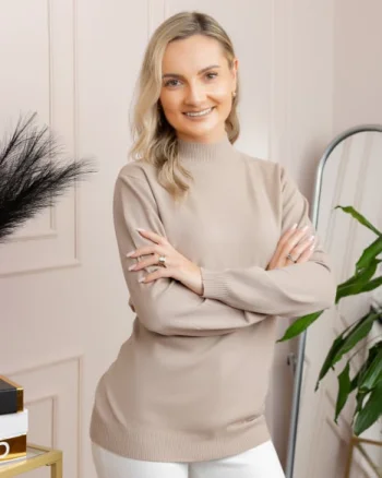 Pulover Ellen din tricot subtire cu guler inalt - Bej