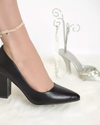 Pantofi cu toc mariah negru piele ecologica