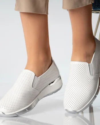 Pantofi dama casual albi piele naturala ninita