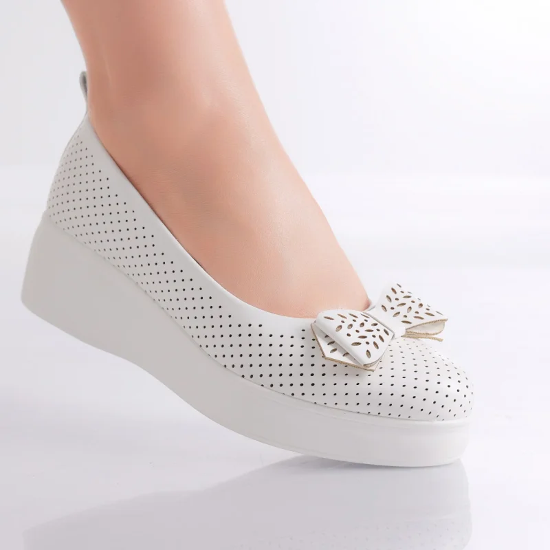 Pantofi Dama cu Platforma Albi din Piele Ecologica Yolina