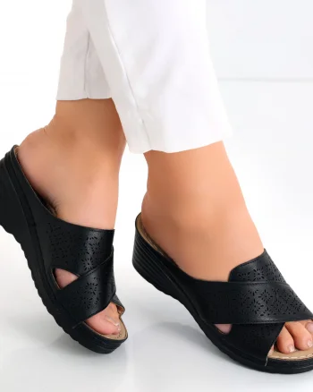 Papuci dama cu platforma Negri din Piele Ecologica Anya