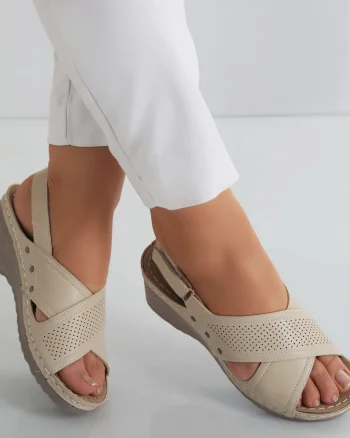 Sandale dama cu platforma Bej din Piele Ecologica Iopil