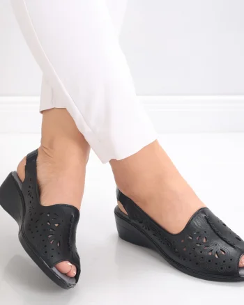 Sandale dama cu platforma Negre din Piele Ecologica Mitona