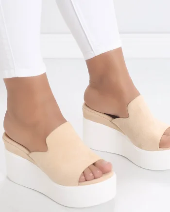 Papuci dama cu platforma Bej din Piele Ecologica Intoarsa Dejota