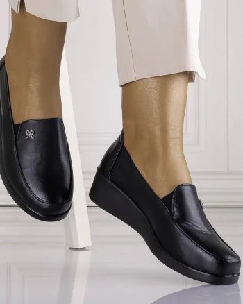 Pantofi dama cu platforma Negri din Piele Ecologica Aosima