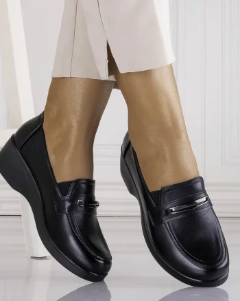 Pantofi dama cu platforma Negri din Piele Ecologica Sadoli