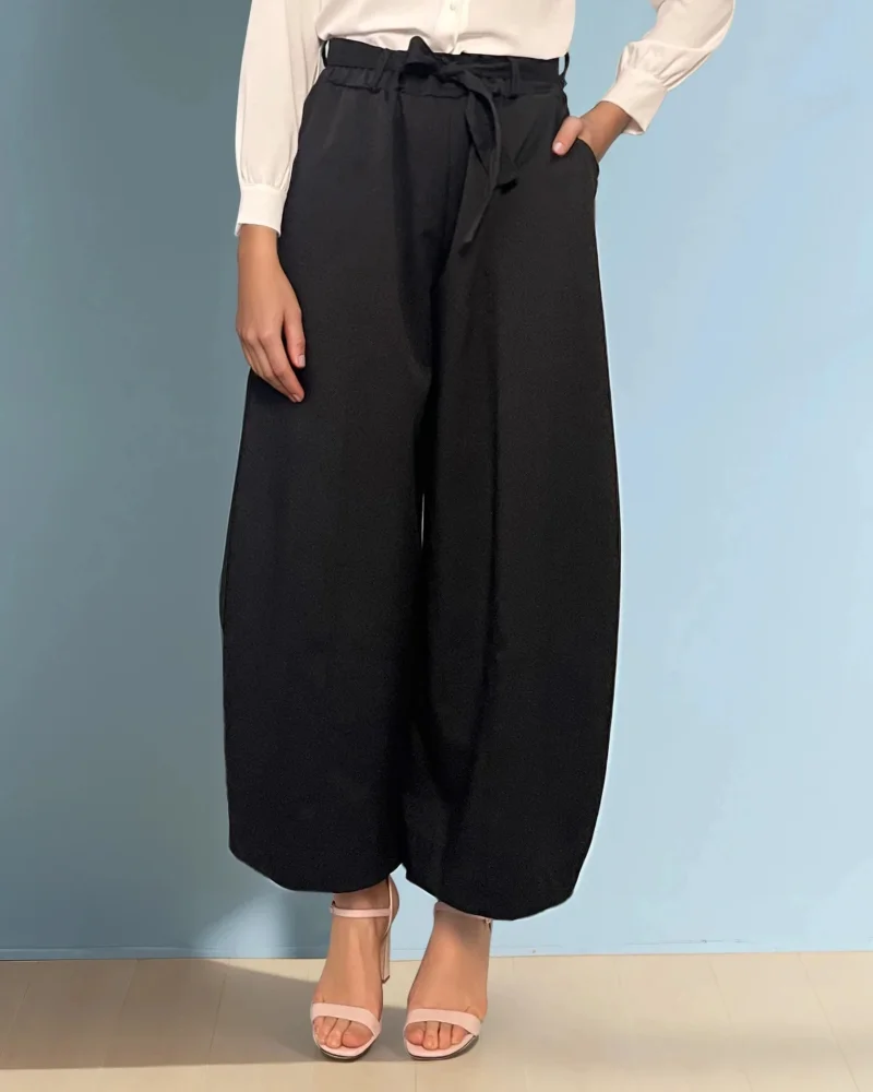 Pantaloni largi cu dungă și cordon negru - Unica S-L