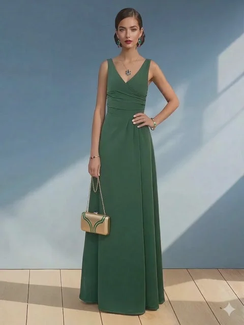 Rochie lungă cu decolteu în V verde - XS