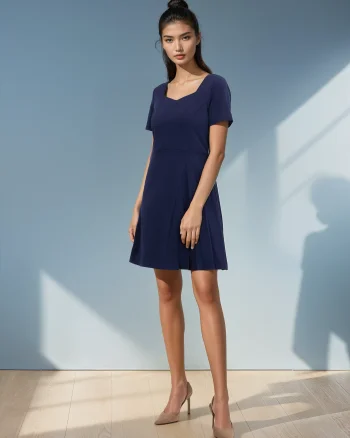 Rochie midi elegantă cu mânecă scurtă și pliuri ORSAY bleumarin - 34