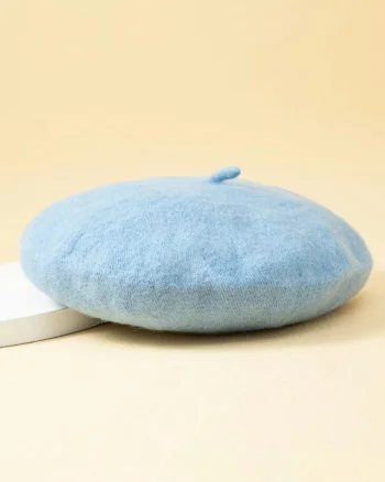 Bereta bleu pentru fete