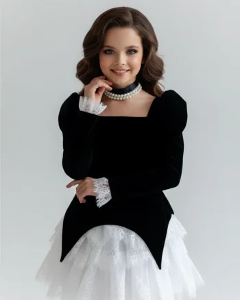 Rochie eleganta din catifea neagra si dantela chantilly pentru fete - Elia