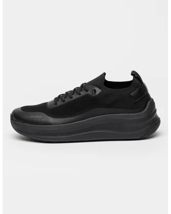 Pantofi sport cu talpa cu aspect masiv
