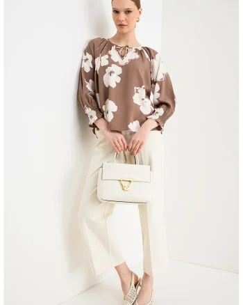 Bluza lejera cu model floral, Roz pastel/Alb murdar/Maro pamantiu