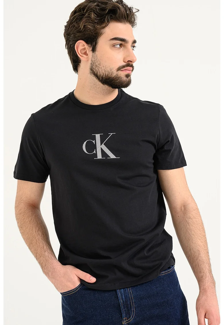 Tricou cu decolteu la baza gatului si model monograma, Negru